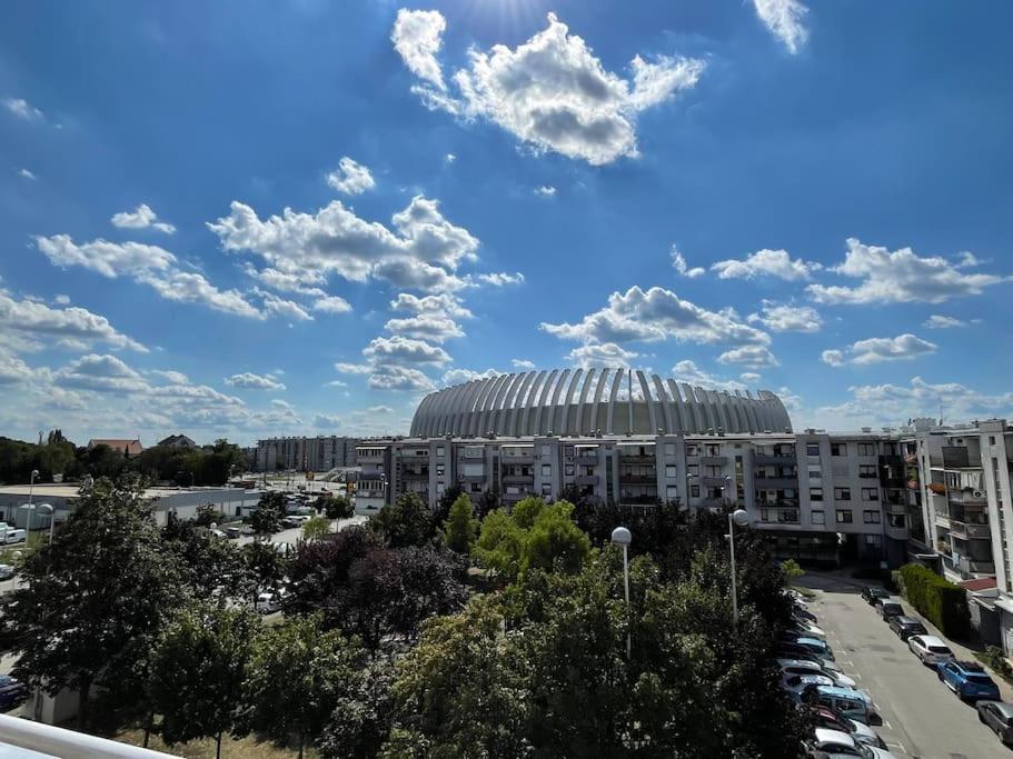 Leni Arena Zagreb Apartment Εξωτερικό φωτογραφία